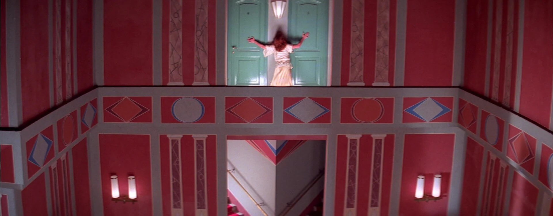 5 Iconic Horror Films with Great Color Palettes