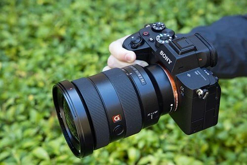 Canon EOS R5 Professional slow-motion camera