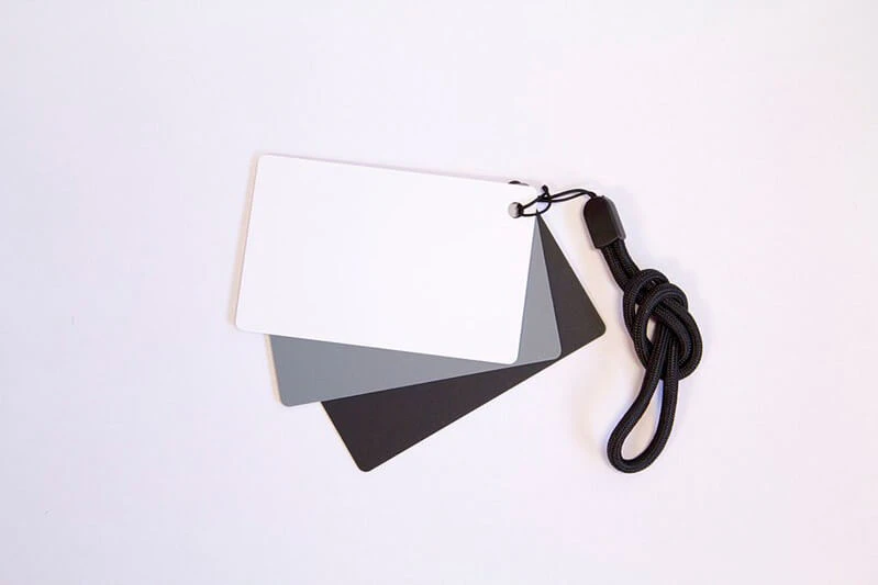 white balance and grey cards